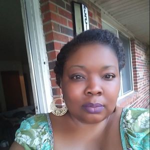 Meet your Posher, Geraldine sissy